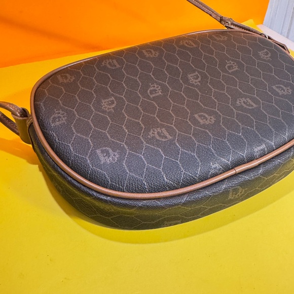 Dior Honey cube Gray and Tan Crossbody Bag - Picture 7 of 15